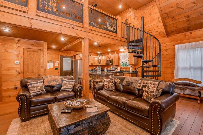 The Buckhorn By Stony Brook Cabins Gatlinburg Eksteriør bilde